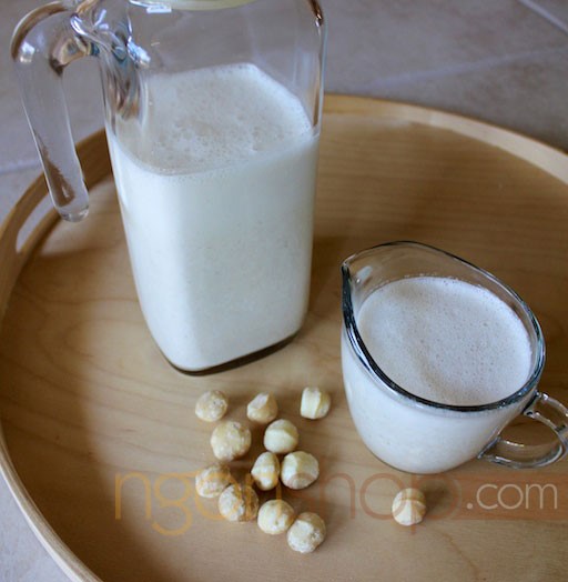 giá hạt mắc ca úc