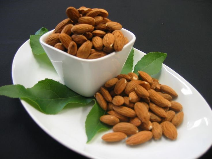 nơi bán hạt hạnh nhân mỹ